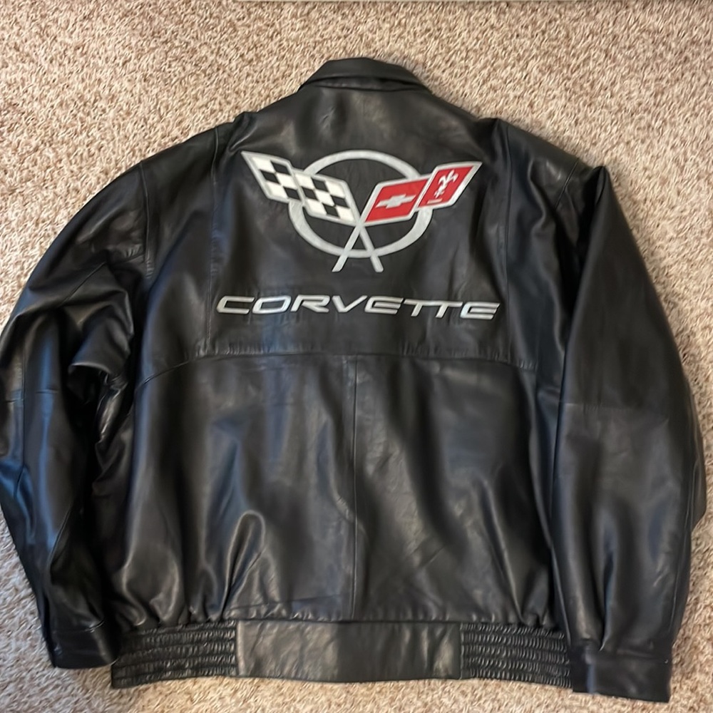 Genuine leather corvette jacket. Mens 3XL.
